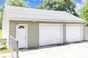 521 E Johnstown Rd, Columbus, OH 43230 - Photo 31