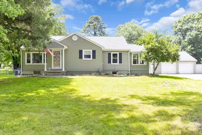 521 E Johnstown Road, Columbus, OH 43230 - Photo 1