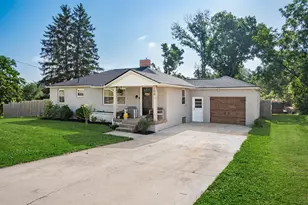 100 Petosky Ave, Zanesville, OH 43701 - Photo 1