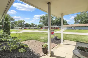 3715 Lima Dr, Westerville, OH 43081 - Photo 13