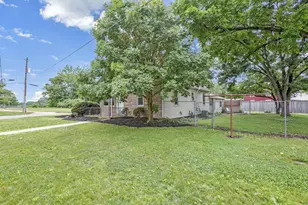 2015 Highland Rd, Zanesville, OH 43701 - Photo 45