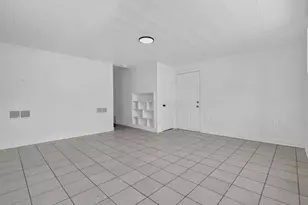 2820 Hiawatha St, Columbus, OH 43211 - Photo 15