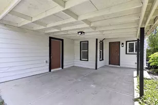 2820 Hiawatha St, Columbus, OH 43211 - Photo 9