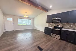 2884 Kingston Ave, Grove City, OH 43123 - Photo 9