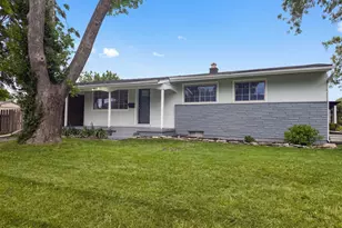 2884 Kingston Ave, Grove City, OH 43123 - Photo 1