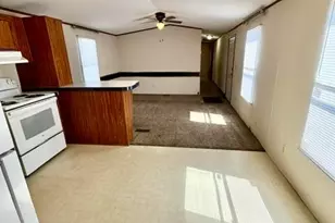 1660 E Main St, Lancaster, OH 43130 - Photo 9
