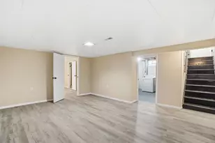 3814 Clime Rd, Columbus, OH 43228 - Photo 23