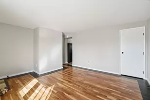 3814 Clime Rd, Columbus, OH 43228 - Photo 7
