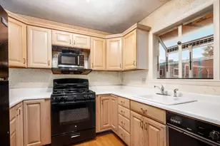 604 Pamlico St, Columbus, OH 43228 - Photo 15