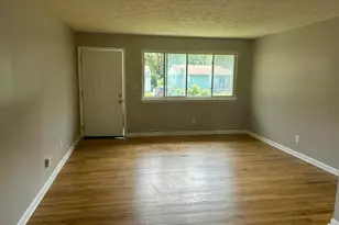 1680 Cordell Ave, Columbus, OH 43219 - Photo 3