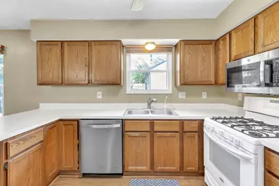 493 Meadows Boulevard, Pickerington, OH 43147 - Photo 7