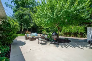 207 Eastmoor Blvd, Columbus, OH 43209 - Photo 33