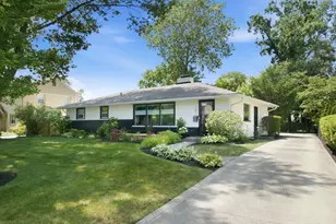 207 Eastmoor Blvd, Columbus, OH 43209 - Photo 3