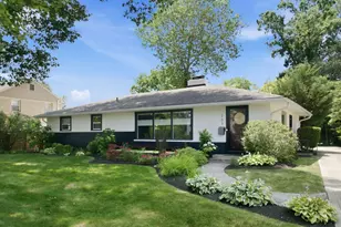207 Eastmoor Blvd, Columbus, OH 43209 - Photo 3