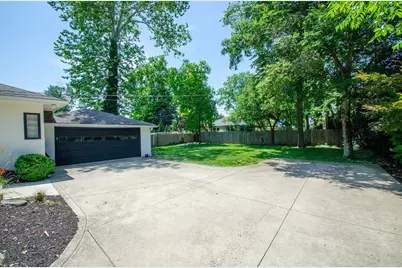 207 Eastmoor Boulevard, Columbus, OH 43209 - Photo 37