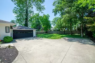 207 Eastmoor Blvd, Columbus, OH 43209 - Photo 37