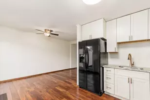619 Dlyn St, Columbus, OH 43228 - Photo 9