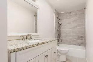 619 Dlyn St, Columbus, OH 43228 - Photo 13
