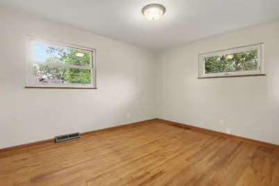 3824 Shamrock Drive, Columbus, OH 43227 - Photo 17