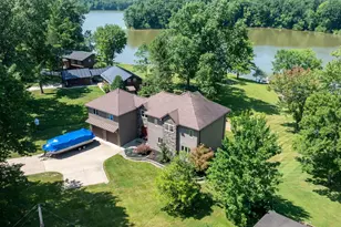 945 Pike Dr, Mansfield, OH 44903 - Photo 9