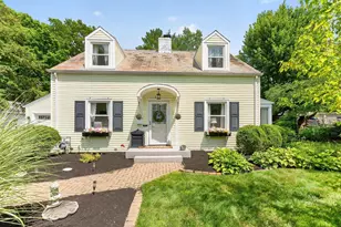 356 N Washington St, Delaware, OH 43015 - Photo 1