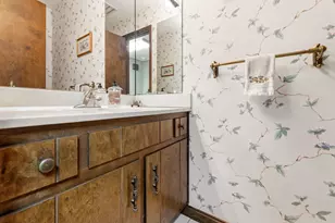1588 Royal Oak Dr, Mansfield, OH 44906 - Photo 25