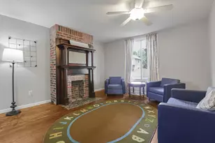 1697 Manchester Ave, Columbus, OH 43211 - Photo 9