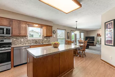 1042 Rousseau Lane, Galloway, OH 43119 - Photo 7