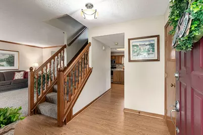 1042 Rousseau Lane, Galloway, OH 43119 - Photo 5