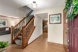 1042 Rousseau Ln, Galloway, OH 43119 - Photo 5