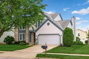 1042 Rousseau Ln, Galloway, OH 43119 - Photo 1