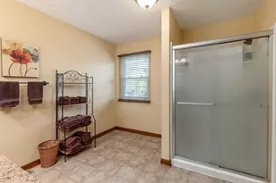 1042 Rousseau Ln, Galloway, OH 43119 - Photo 27