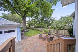 395 Brevoort Rd, Columbus, OH 43214 - Photo 43