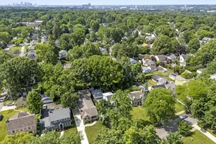 395 Brevoort Rd, Columbus, OH 43214 - Photo 61