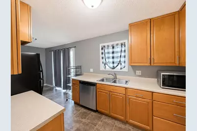 5019 Comstock Drive, Columbus, OH 43232 - Photo 3