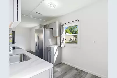 118 S Hampton Road, Columbus, OH 43213 - Photo 9