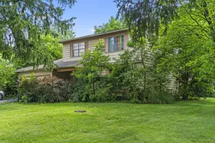 4958 Shadycrest Rd, Columbus, OH 43229 - Photo 5
