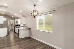 5055 Lancaster-Kirkersville Rd NW, Baltimore, OH 43105 - Photo 9