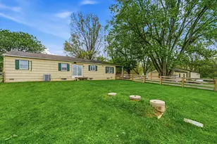 4638 Locustgrove Rd, Sulphur Springs, OH 44881 - Photo 39
