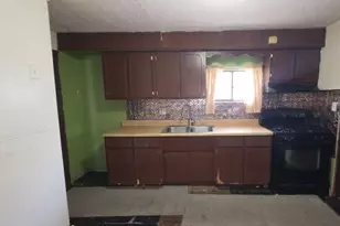 620 Athens Ave, Columbus, OH 43204 - Photo 3