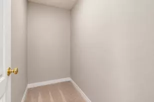 247 Kastlekove Dr, Lewis Center, OH 43035 - Photo 19