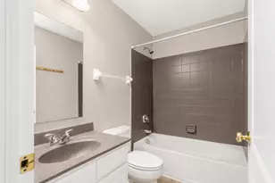 247 Kastlekove Dr, Lewis Center, OH 43035 - Photo 31