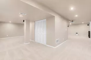 247 Kastlekove Dr, Lewis Center, OH 43035 - Photo 7