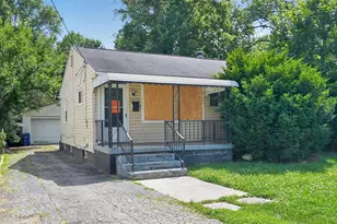 1217 Smith Rd, Columbus, OH 43207 - Photo 5