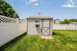 1948 Mayflower Cir, Grove City, OH 43123 - Photo 75