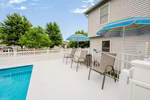 1948 Mayflower Cir, Grove City, OH 43123 - Photo 69