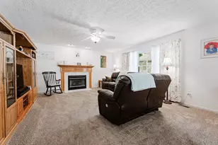 1948 Mayflower Cir, Grove City, OH 43123 - Photo 13