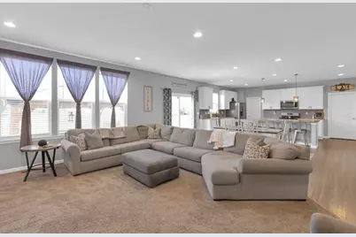 8376 Comstock Terrace NW, Pickerington, OH 43147 - Photo 5