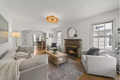 105 E Royal Forest Boulevard, Columbus, OH 43214 - Photo 5