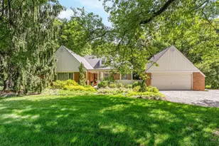 1350 Carriage Rd, Powell, OH 43065 - Photo 1